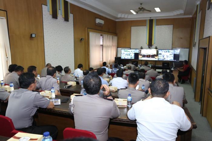 Kapoldasu dan Ombudsman RI Vidcon dengan Kapolri