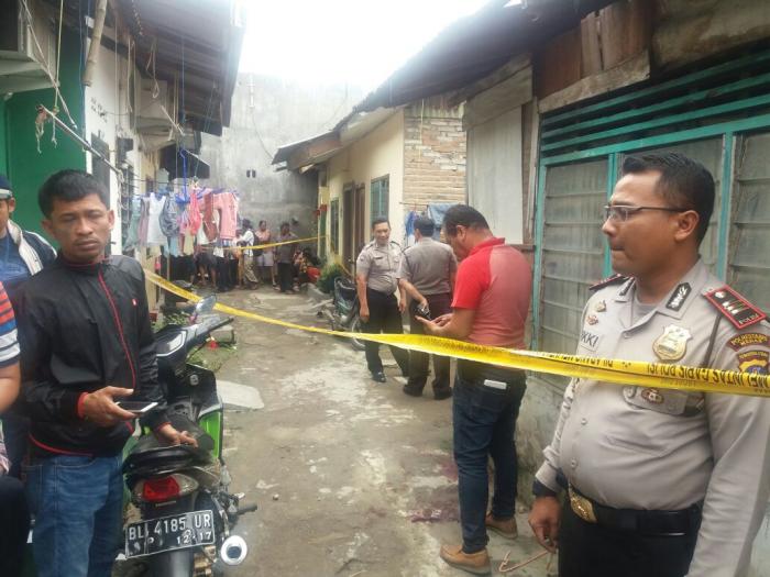 Suami Tewas Ditikam Istri