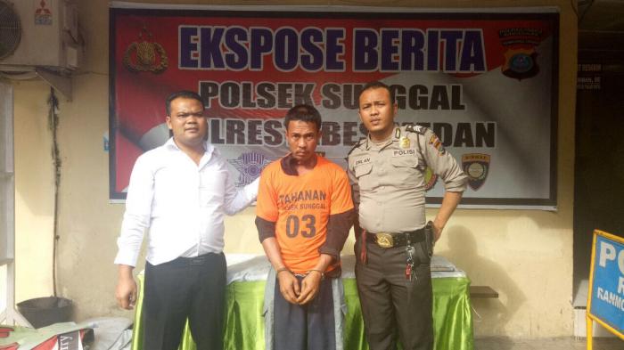 Abang Tolak Perjodohan, Adik Dipukuli