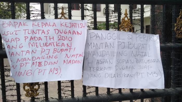 Kadis PemDes Provsu Resmi Dilapor ke Kejatisu