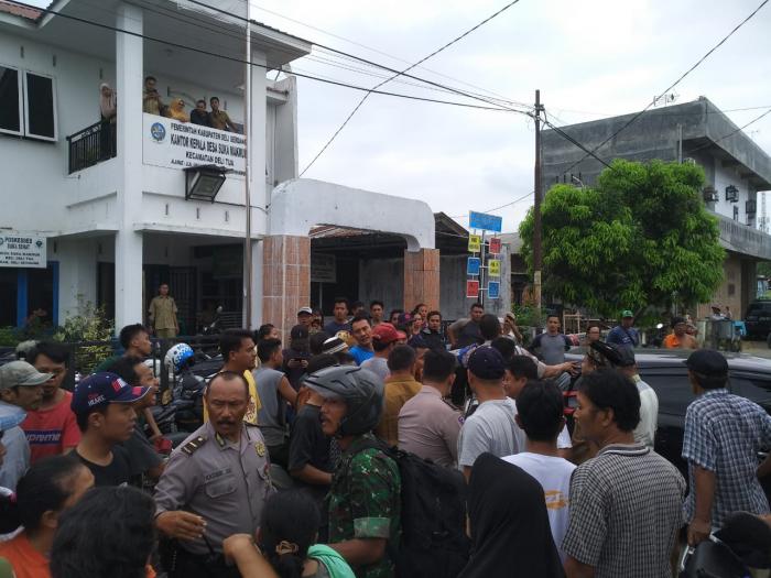 Oknum Polisi Dituding Cekik dan Todongkan Pistol  