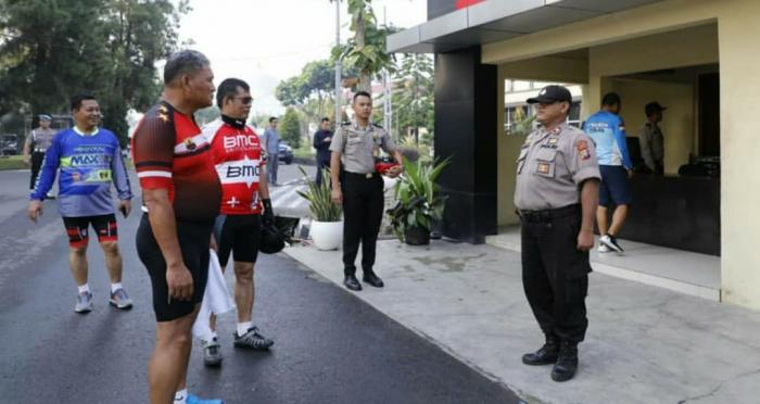 Poldasu 'Gembleng' Personel Bertubuh Tambun