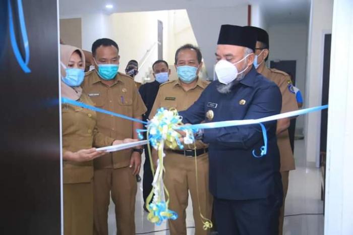 Bupati Labuhanbatu Resmikan Pojok Baca Digital 