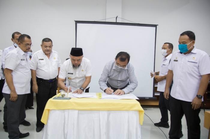Pemkab Labuhanbatu Terima Hibah Tanah untuk Pembangunan Pasar Aek Nabara 