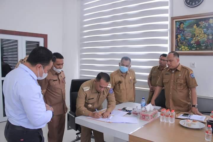 Pemkab Labuhanbatu Tandatangani Perjanjian Kerjasama Dengan PT. PLN Induk Wilayah Sumut