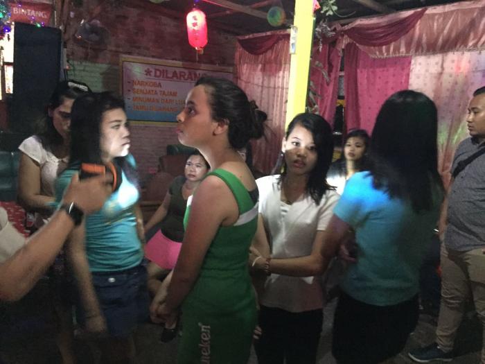 Delapan Pria dan 14 Wanita Malam Terjaring