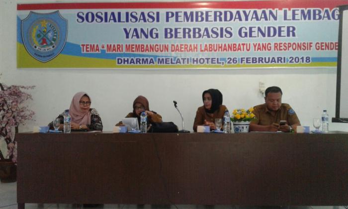 Perempuan Berperan Penting Dukung Program Pembangunan