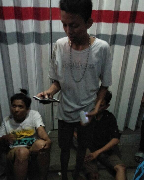 Hindari Razia, Tiga ABG Pemotor Tabrakan