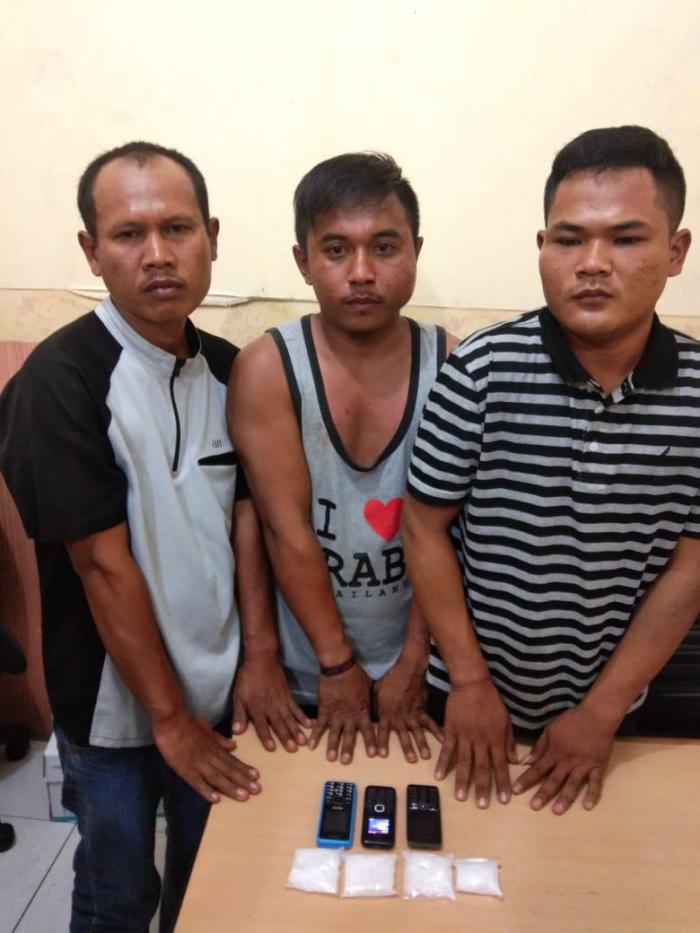 Tiga Warga Marindal Jual Sabu kepada Polisi 