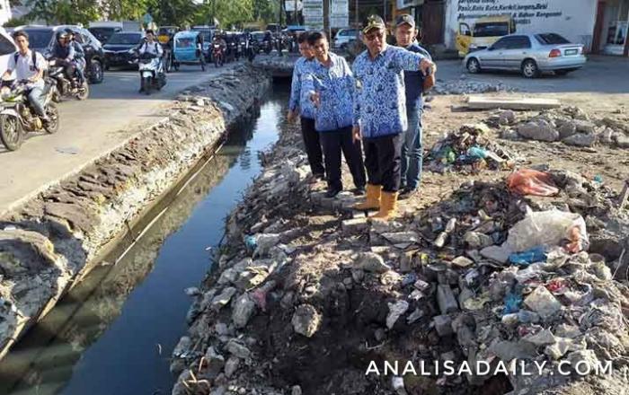 Wakil Walikota Tinjau Sejumlah Titik Genangan Air