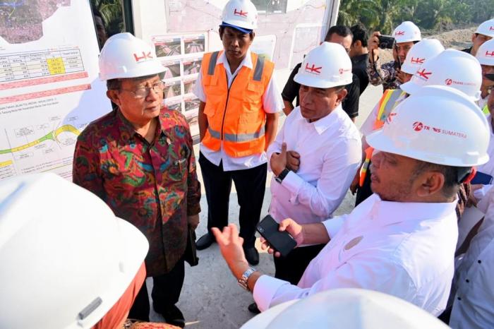 Gubsu, Menko Darmin Tinjau Proyek Pembangunan Tol Medan-Binjai Seksi I