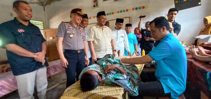 Sunat Massal Kerjasama Hawari, Dinkes, Polresta dan WUPDS G17 Sukses 