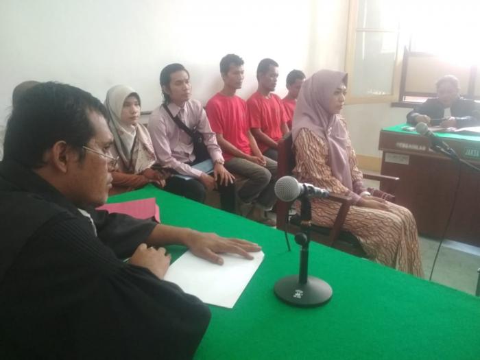 Hakim Tolak Eksepsi Febi Terdakwa Penagih Utang ke Istri Kombes Via Instagram 