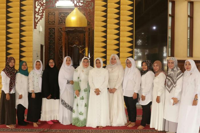 Nurul Akhyar Ajak Kaum Ibu Dukung Program #yokbikincantikmedan