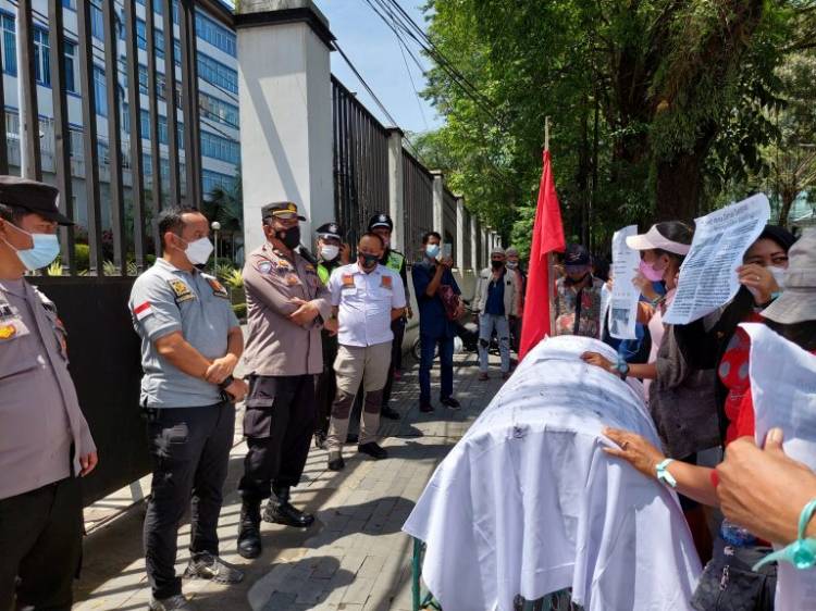 Minta Perekrutan Ulang Kepling Bermasalah di Medan Denai
