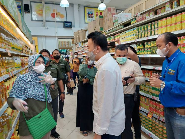 Komisi III DPRD Medan Sidak Swalayan Brastagi