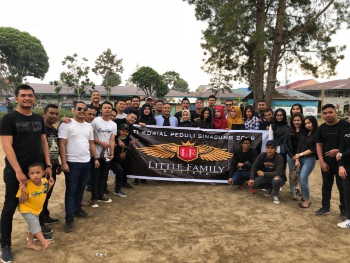 Little Family Gelar Baksos Santuni Korban Sinabung