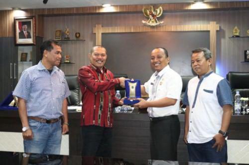 Pemkab dan Wartawan Solok Berkunjung Ke Pemko Medan