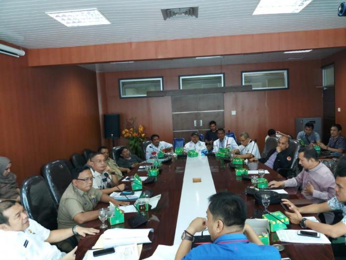 Rekomendasikan Relokasi Pedagang Lantai III Pusat Pasar Ditunda