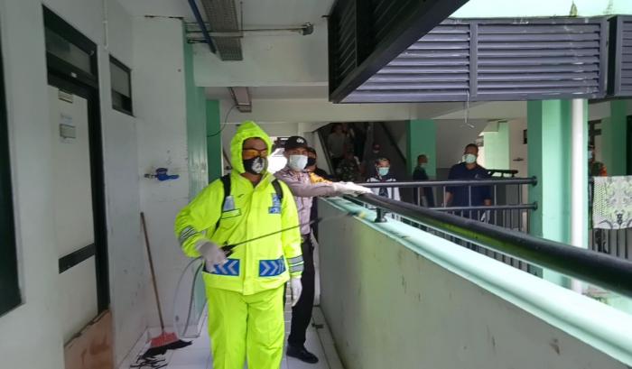Cegah Virus Corona Masuk, Rusunawa Asahan Disemprot Disinfektan 