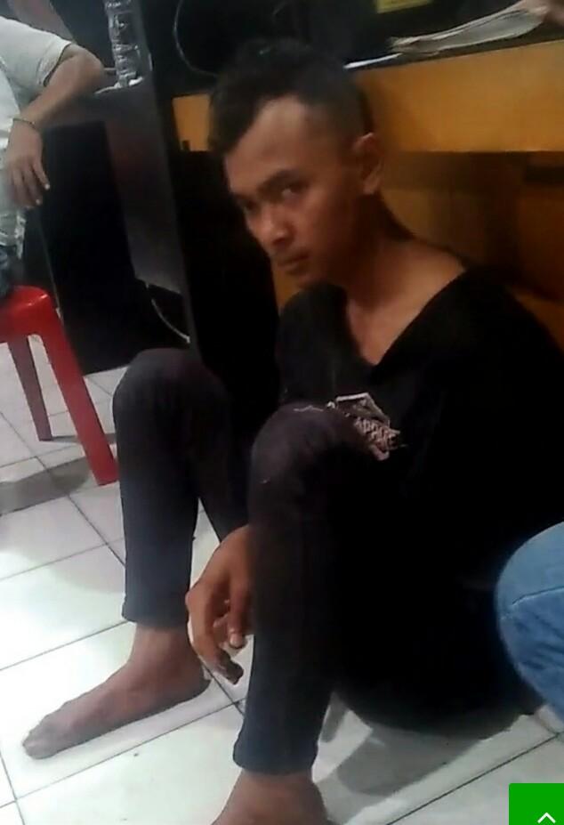 Sopir Taksi Online Dihabisi Penumpang
