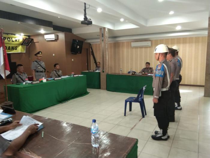 2 Polisi Deliserdang Disidang Disiplin 