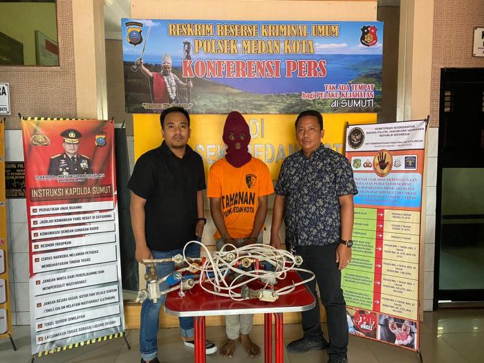  Pencuri Pipa Gas RS Martha Friska Ditangkap