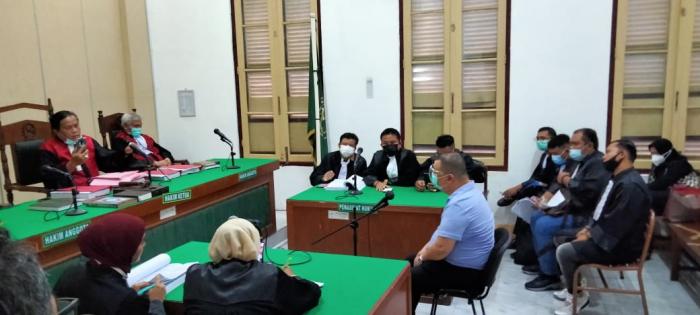 Ko Ahwat Tango, Terdakwa Pembunuhan Berencana Ditangguhkan Majelis Hakim PN Medan