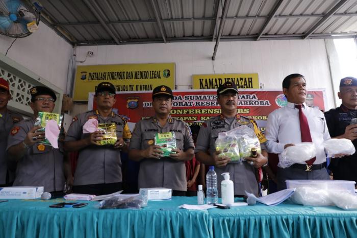Poldasu Ungkap Peredaran 14 Kg Sabu, Dua WNA Ditembak Mati 