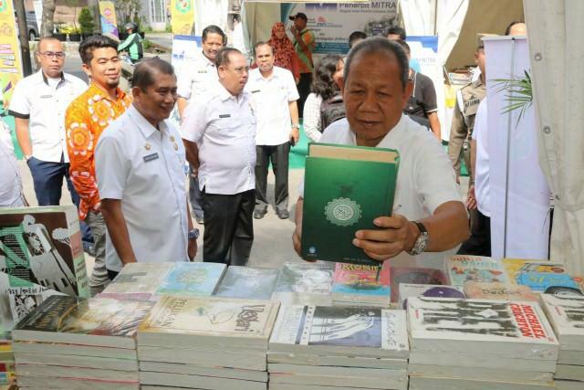 Wali Kota Medan Buka Lomba Minat Baca & Pameran Buku dan IT
