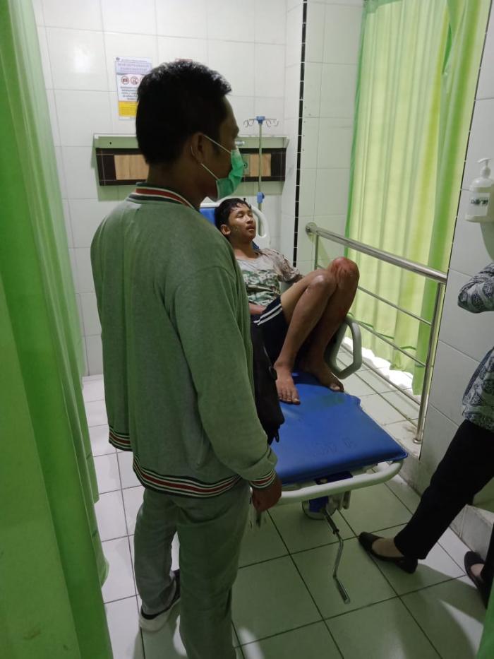 Penjambret Tewas Tabrak Mobil Parkir
