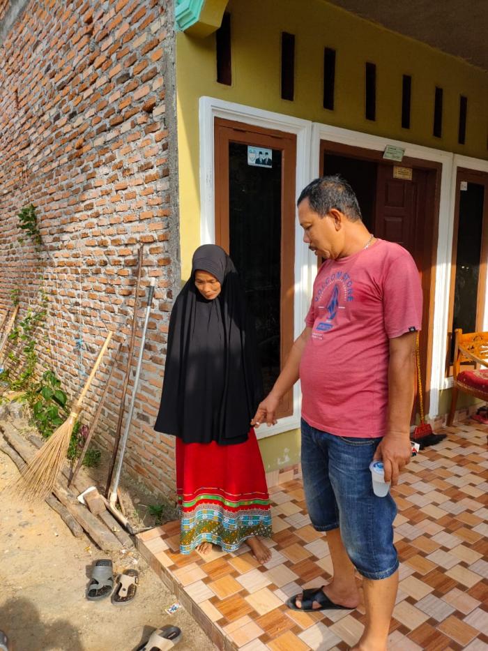 Baru Dilahirkan, Bayi Laki-laki Dibuang di Teras Rumah