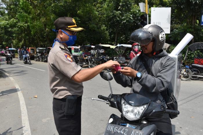 WUPDS G-17, Polresta dan Pemkab Deliserdang Bagikan 1.000 Masker