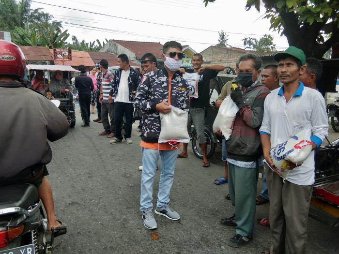 AMPI Labuhanbatu Beri Bantuan Sembako