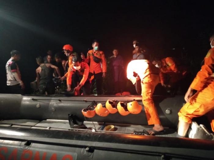 Tak Pandai Berenang, Remaja 14 Tahun Hanyut Menyeberang di Sungai Belumai