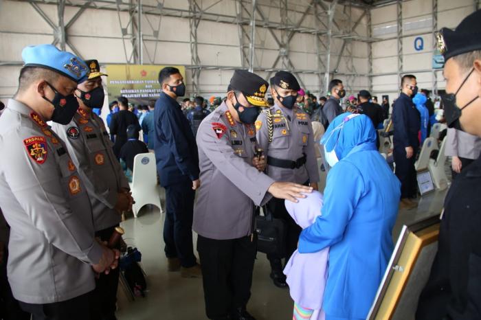 Kapolri Tawarkan Anak Prajurit Awak KRI Nanggala 402 Jadi Polisi 