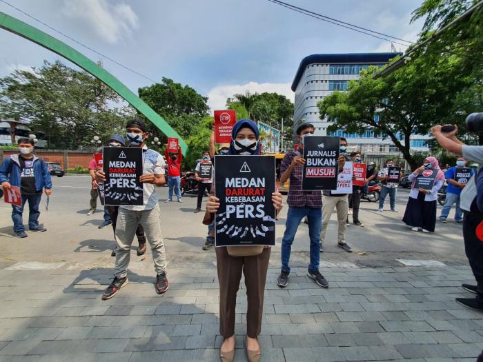 Jurnalis Aksi Tutup Mulut, Tuntut Wali Kota Medan Minta Maaf