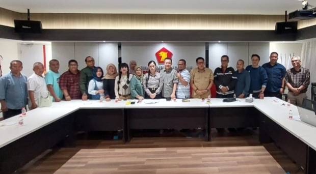 Bendum Gerindra Sumut, Meriyawaty Amelia Prasetio Inisiasi Komando Media (KOMID)