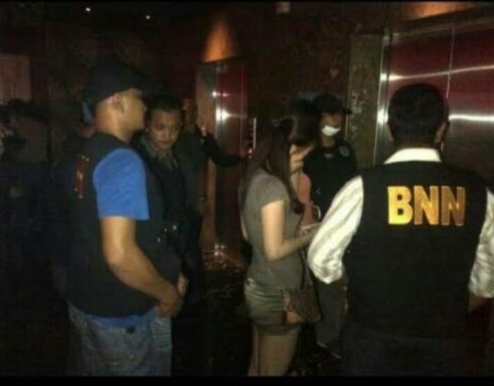 Karaoke Stroom Digrebek, 16 Pengunjung Terjaring  