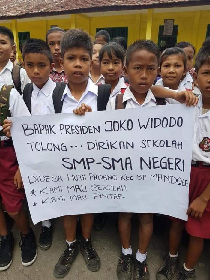 Siswa SD Asahan Minta Jokowi Bangun Sekolah Jadi Viral di FB