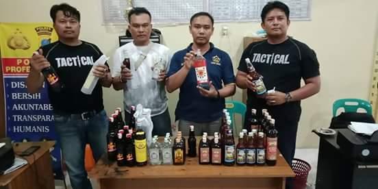 Polsek Kota Amankan 80 Minuman Oplosan 
