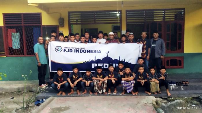 FJD Indonesia Santuni Anak Yatim-Piatu & Buka Puasa Bersama  