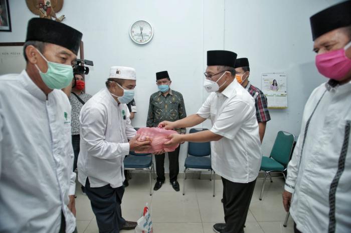 Pengemudi Truk Luar Kota Banyak Tak Pakai Masker