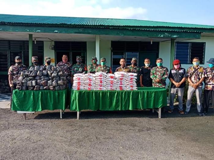 FKPPI Bilah Hilir Bagikan 150 Paket Sembako 