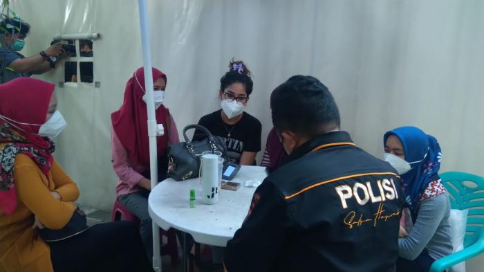 Polisi Gerebek Rapid Antigen di Lapangan Merdeka Medan