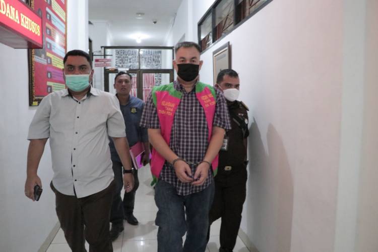 Kejari Medan Terima Tahap II Kasus Dugaan Korupsi Perpajakan Dirut PT MKM