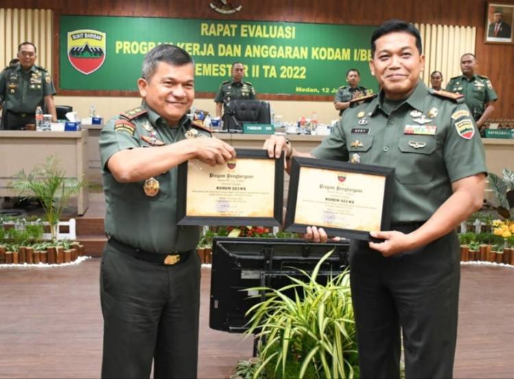 Torehkan Tinta Emas, Korem 023/KS Raih 2 Penghargaan Satker Terbaik Kodam I/BB