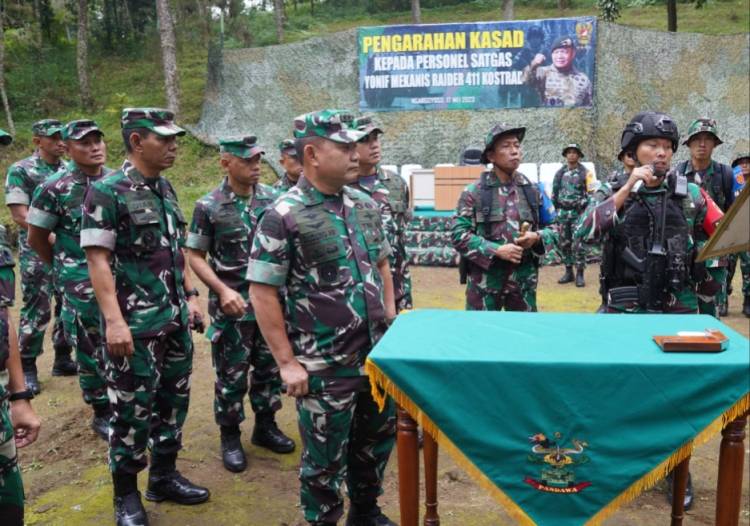 Cek Kesiapan Pra Tugas Yonmek 411/Pandawa, Kasad Ingatkan Disiplin Tempur Prajurit