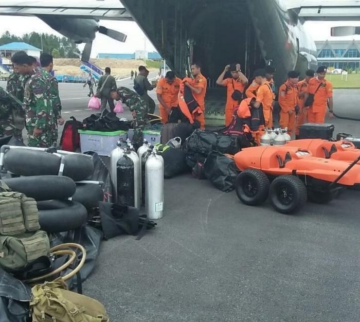 Marinir Kirim Tim SAR ke Danau Toba 
