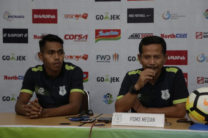Lawan Persib, Djanur Siap Fight Bersama PSMS 